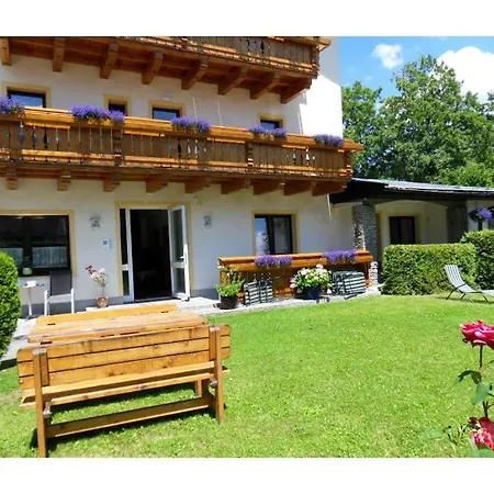 Holiday Apartment With 1 Bedroom