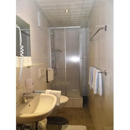 Holiday Apartment With 1 Bedroom *